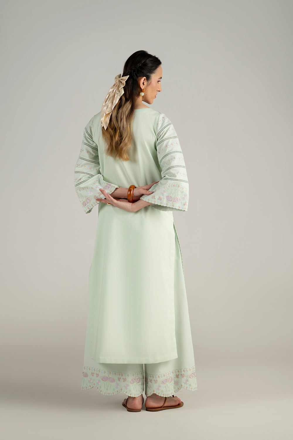 NEFERTARI - MSS6011